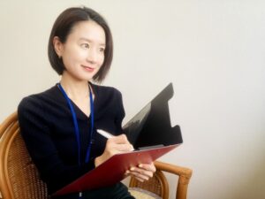 面接官に好印象を与える話し方・髪型・マナー｜人事に聞いた好印象な就活生の共通点も