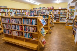 【例文5選】本屋の志望動機の書き方｜得られるスキルやNG例も紹介