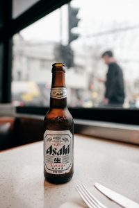アサヒビールの平均年収はどれくらい？｜企業研究に役立つ情報も紹介