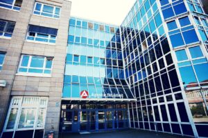 業界とは？主要8業界の特徴と代表企業も紹介