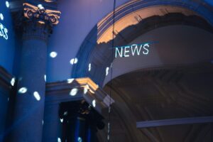 テレビ局で働くには？必要な資格と仕事内容を徹底解説